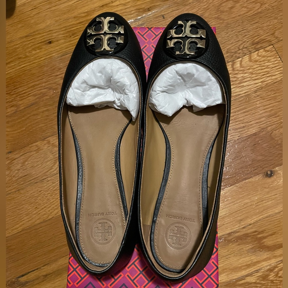 Tory Burch Black Leather Ballet Flat with Gold Logo